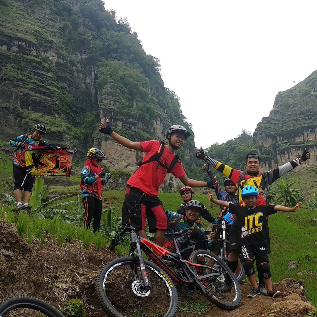 Main Sepeda Gunung di Ponorogo Bisa Jadi Opsi Habiskan Liburanmu